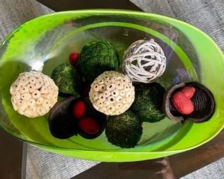 Art Glass Folded Bowl Decor Centerpiece Bowl Green 6 x 16 x 9in