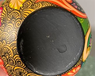 2pc Resin Decor pots Largest 4.5 x 4.5in