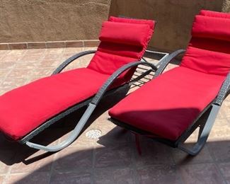 2pc All Weather Wicker Chaise lounge Chairs Pair Sunbrella 83in Long x 28in Wide