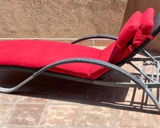 2pc All Weather Wicker Chaise lounge Chairs Pair Sunbrella 83in Long x 28in Wide