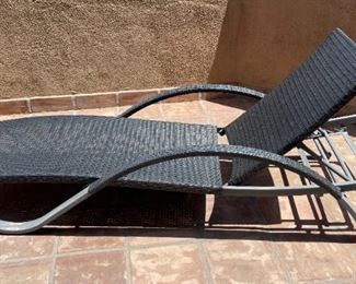 2pc All Weather Wicker Chaise lounge Chairs Pair Sunbrella 83in Long x 28in Wide