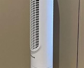 Honeywell KAZ QuiteTower Fan HVF260 40in H
