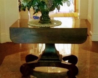 antique flame mahogany pedestal table