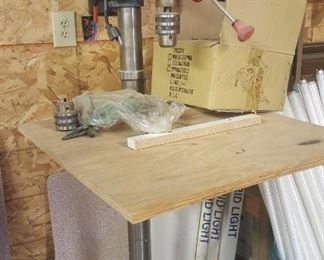 Grizzly Radial Drill Press