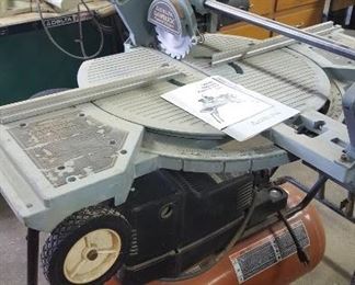 Deluxe Sawbuck Frame & Trim Saw