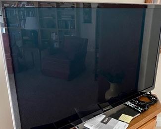 Panasonic VIERA TC-P50ST50 50-Inch 1080p 600Hz Full HD 3D Plasma TV (2012 Model)