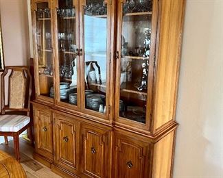 Matching China Cabinet excellent 