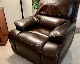 Large Leather Recliner Nice …