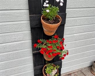 Triple pot Planter on ‘gate’ Cute