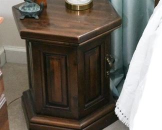 Pine accent Table