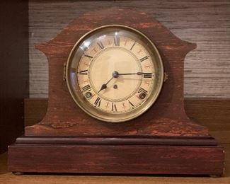 Mantle Clock