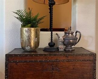 Trunk Table, Table Lamp