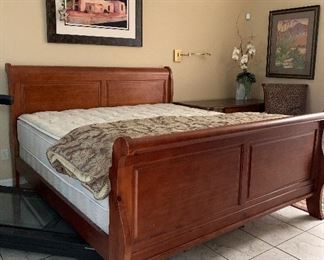 King Sleigh Bed