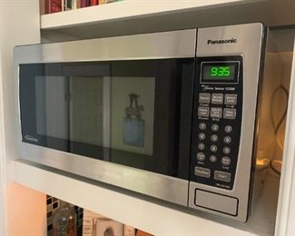 Panasonic Microwave $ 68.00