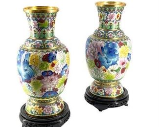 Lot 022
Vintage Chinese Cloisonne Vase Pair