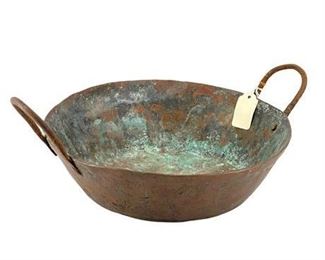 Lot 067
Antique Double Handle Copper Pot