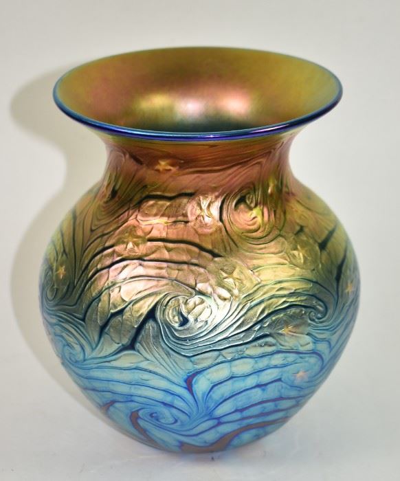 Lundberg Studio's Art Glass Vase