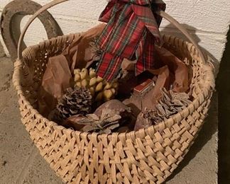 Oak Baskets