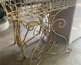 Metal Plant Stands