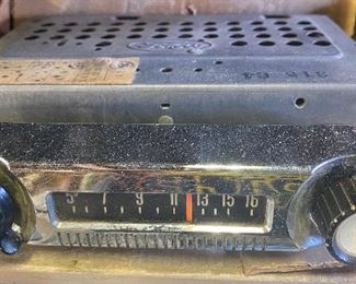 Old Fomoco Car Radio