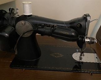 Singer Sewing Machine