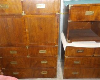 Henrendon 4-pc. Bedroom Set