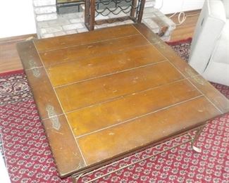 5 Piece Farmhouse Chic Living Room Table Set  (All have HINGED compartments and metal bases)     Coffee Table, Sofa Table and 3 End Tables...VERY NICE!