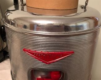 New old stock never used vintage thermos Featherlite Aluminum 