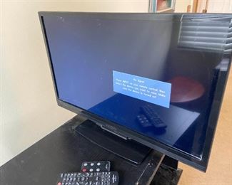 25 Inch Flat Screen Insignia TV