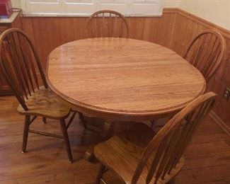 Oak Dining Table with 4 Chairs and Leaf Insert