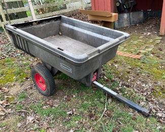 Rubbermaid Yard Wagon