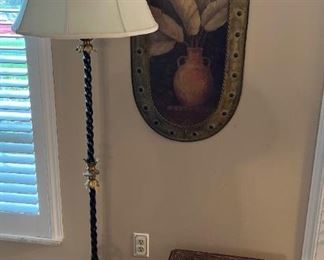 Rustic Look Floor Lamp Picture Storage Box