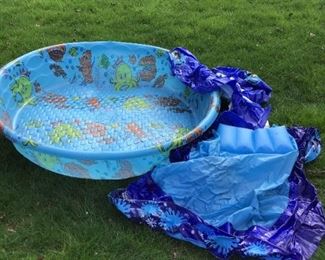Summer Escape Wading Pool And Very Large Floatie