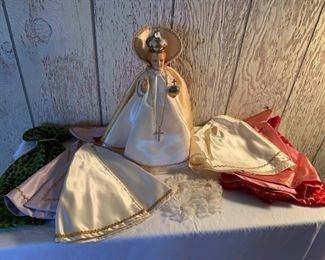 Vintage Infant Of Prague With Vestments Doris Favorite