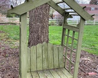 Wood Bench with Trellis
