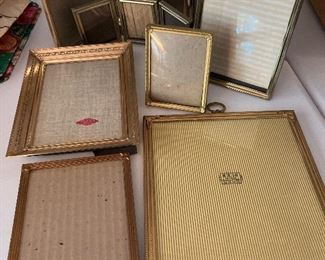 Nice vintage picture frames 