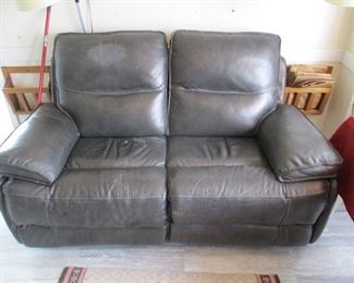 LEATHER LOVESEAT'