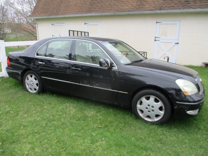 2003 LEXUS LS430, RUNS GOOD, NEEDS NEW EXHAUST SYSTEM, SOLD AS IS, CLEAN INTERIOR, LOADED WITH ALL THE FEATURES, WILL BE AVAILABLE FOR $2500.00 WHEN SALE OPENS