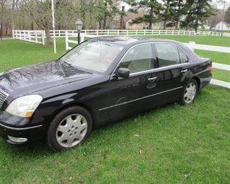 2003 LEXUS LS430, RUNS GOOD, NEEDS NEW EXHAUST SYSTEM, SOLD AS IS, CLEAN INTERIOR, LOADED WITH ALL THE FEATURES, WILL BE AVAILABLE FOR $2500.00 WHEN SALE OPENS