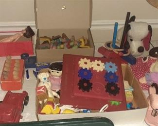 vintage toys / dolls / board games 
