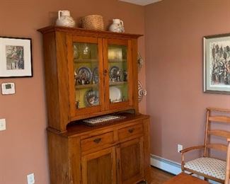 Dining Room 
Step back hutch