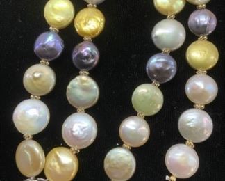 Multi Color Pearl Bead Neck w Diamond Pendant, Box
