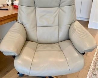 Stressless Leather  Desk Chair