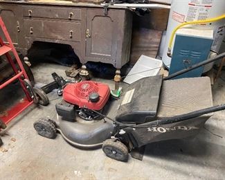 Honda lawnmower.