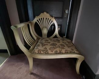 34" high x 32" long x 19" deep