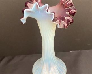 SS055 Victorian Art Glass Vase