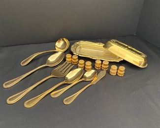 SS106 Golden Hostess Essentials