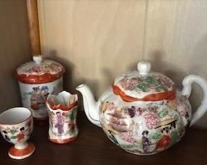 Japanese tea set.
