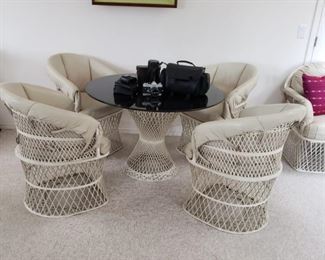 Believed Russell Woodard Sunroom furniture Suite  Dining Set