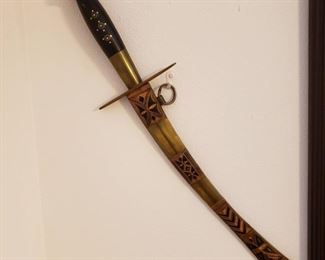 Mother of pearl inlaid handle dagger